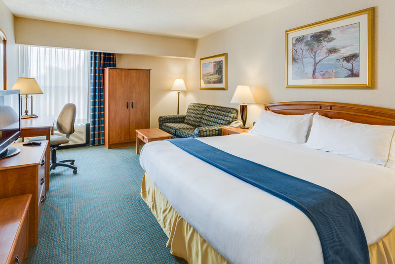 Holiday Inn Express SOUTHINGTON - Southington, CT