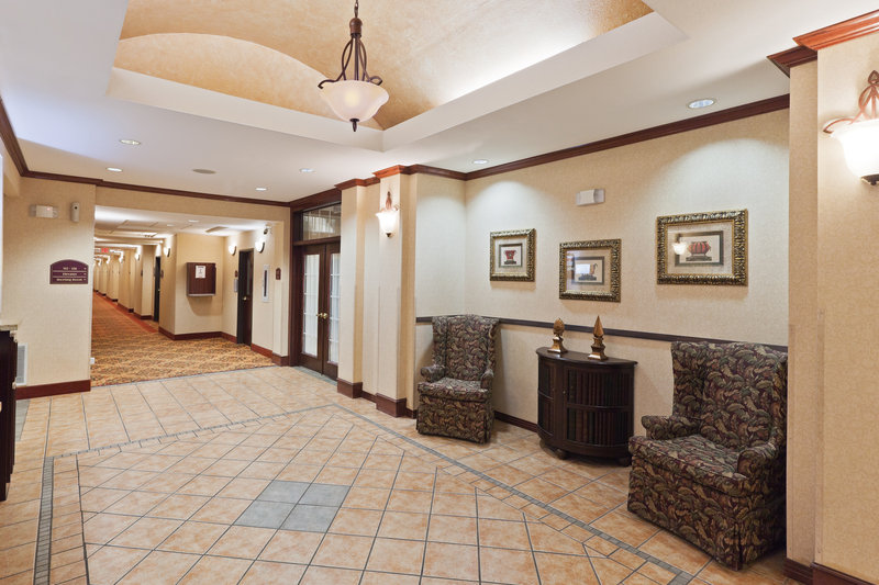 Holiday Inn Express BIG SPRING - Big Spring, TX