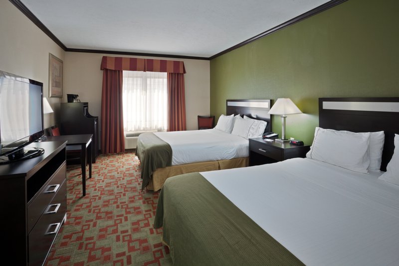 Holiday Inn Express CLEVELAND AIRPORT - BROOK PARK - Brook Park, OH
