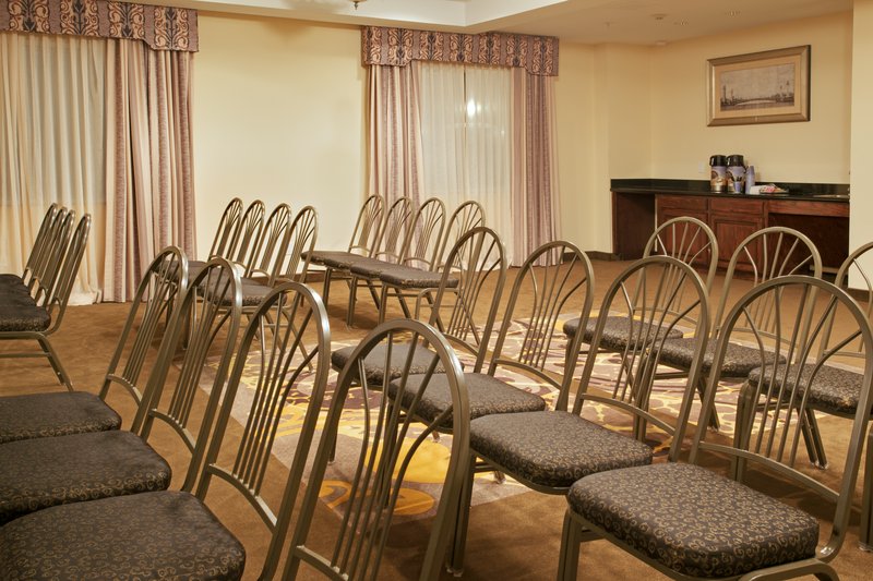 Holiday Inn Express & Suites PEARLAND - Pearland, TX