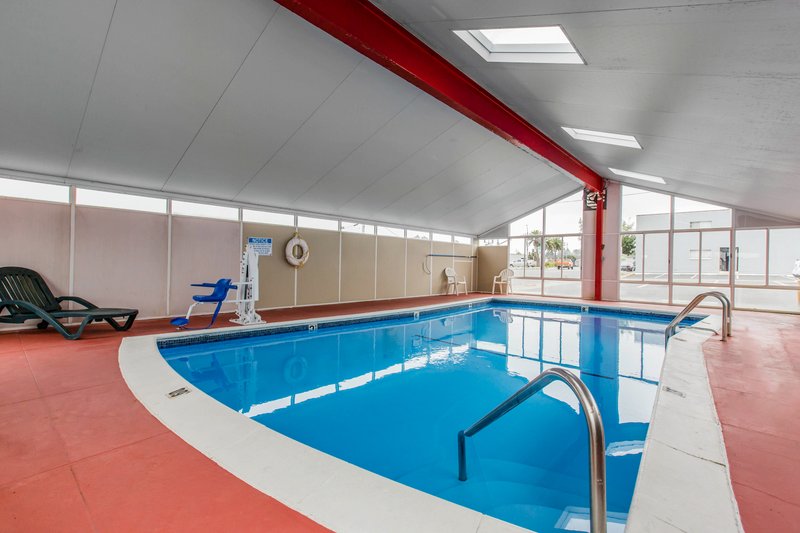 Econo Lodge Eureka By Humboldt Bay - Eureka, CA