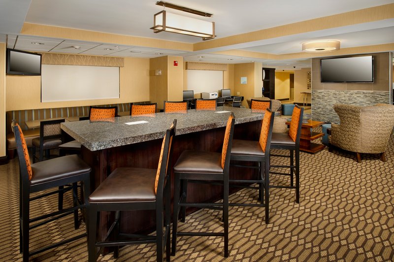 Holiday Inn Express - Welcome, MD