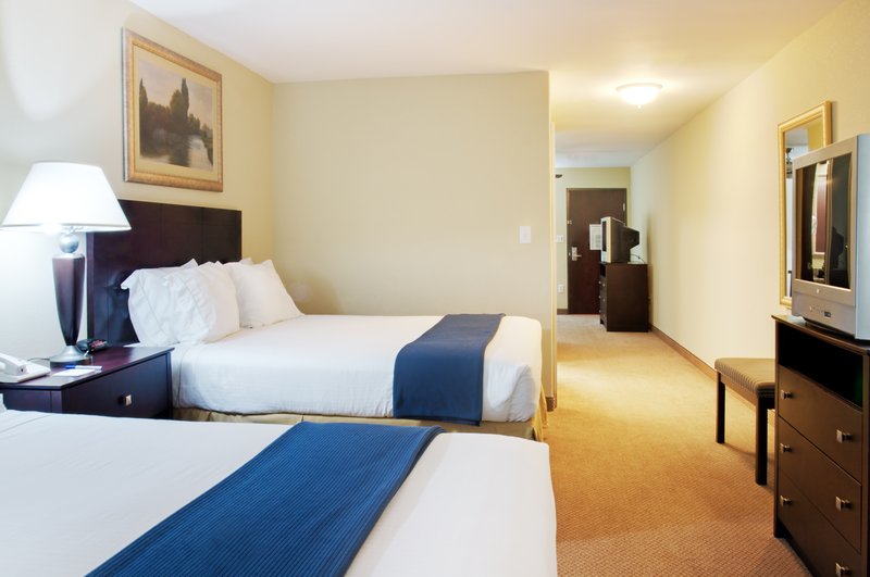 Holiday Inn Express LEESVILLE-FT. POLK - Newllano, LA