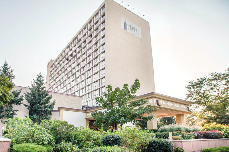 Clarion-Empire Meadowlan - Secaucus, NJ