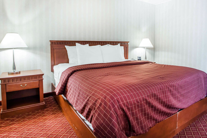 Clarion-Empire Meadowlan - Secaucus, NJ