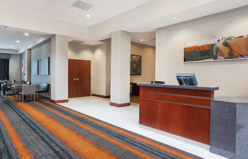 Holiday Inn UNIVERSITY PLAZA-BOWLING GREEN - Drake, KY