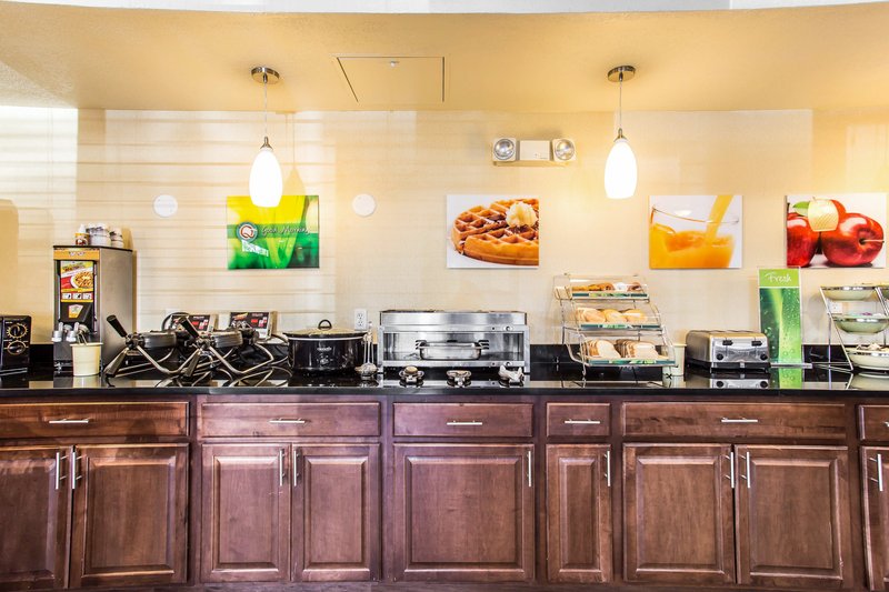 Quality Inn-Denver Airport - Aurora, CO