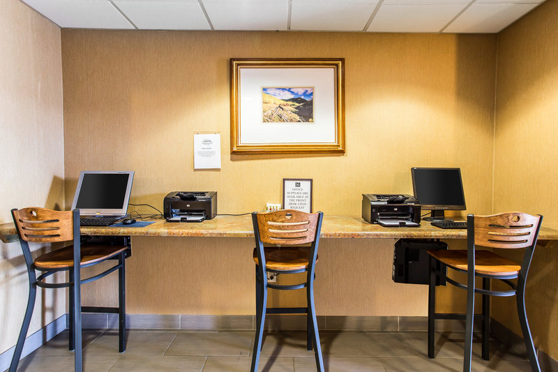 Quality Inn-Denver Airport - Aurora, CO