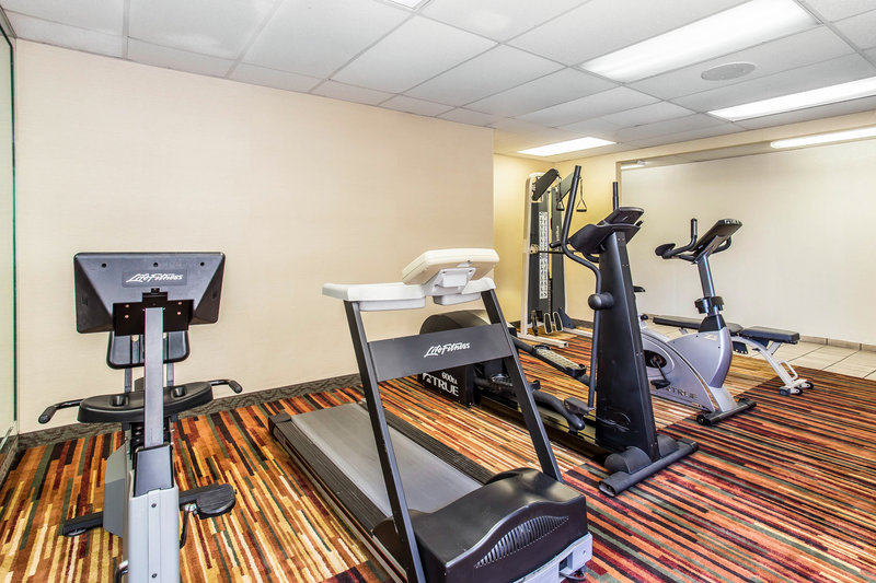 Quality Inn-Denver Airport - Aurora, CO