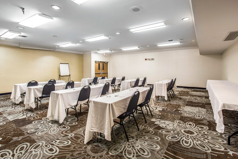 Quality Inn-Denver Airport - Aurora, CO