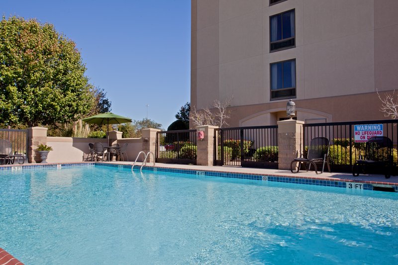 Holiday Inn Express HOUSTON SOUTHWEST - SUGAR LAND - Needville, TX