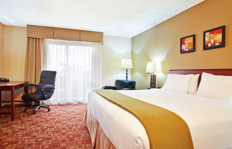 Holiday Inn Express ROLLING MDWS-SCHAUMBURG AREA - Broadview, IL