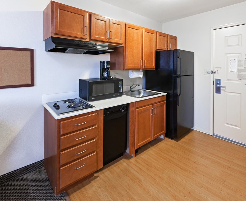 Candlewood Suites OWASSO - Owasso, OK