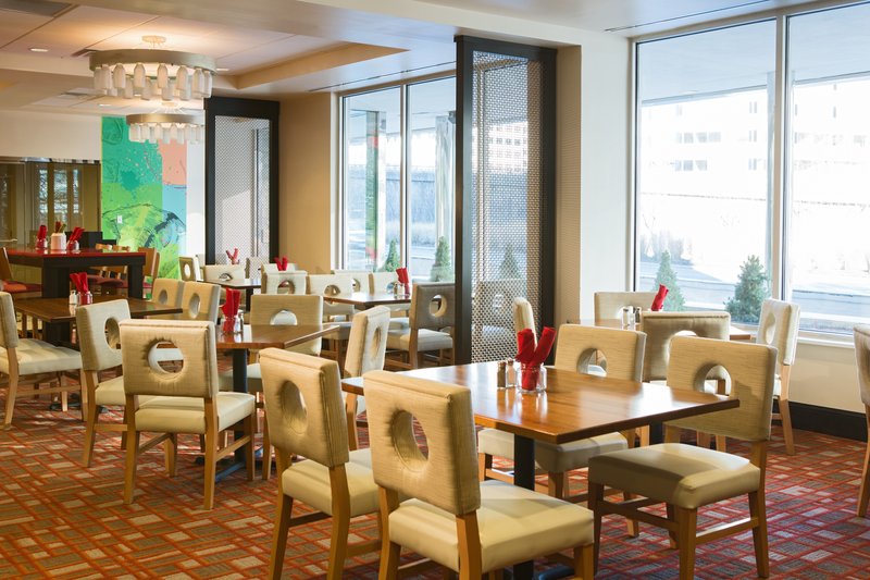 Holiday Inn NATIONAL AIRPORT/CRYSTAL CITY - Arlington, VA