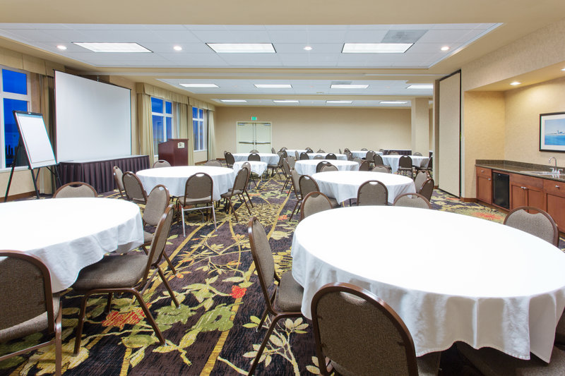 Holiday Inn Express & Suites ASTORIA - Henderson Harbor, NY