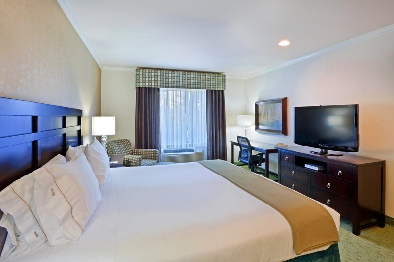Holiday Inn Express & Suites PUYALLUP (TACOMA AREA) - Puyallup, WA