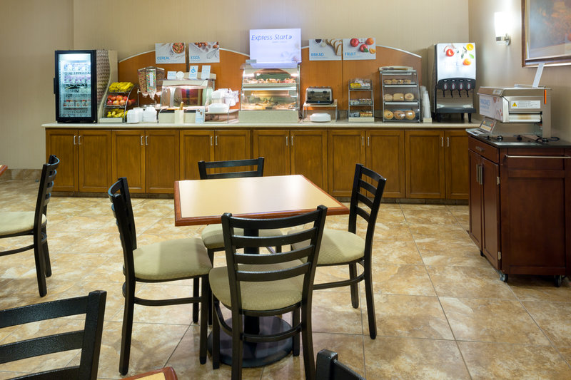 Holiday Inn Express - Lompoc, CA