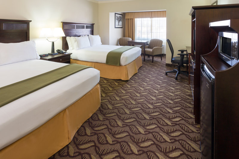 Holiday Inn Express - Lompoc, CA