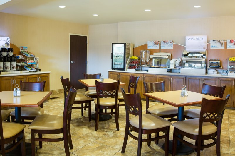 Holiday Inn Express - Lompoc, CA