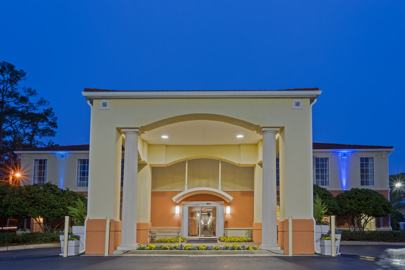 Holiday Inn Express NICEVILLE-EGLIN AFB - Hurlburt Field, FL