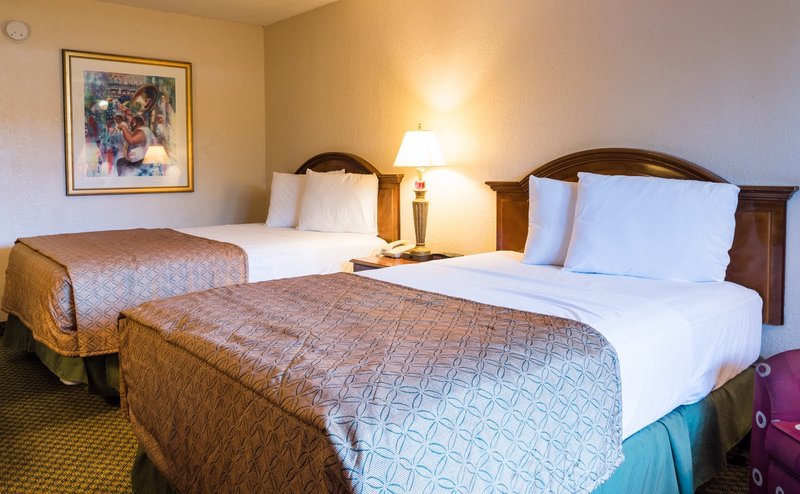 Vista Inn & Suites-Tampa - Tampa, FL