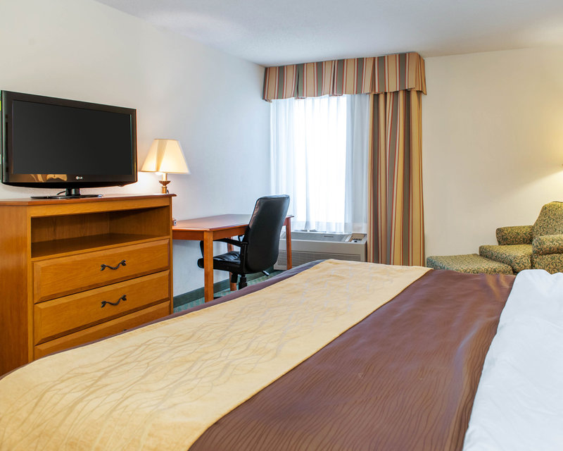 Comfort Inn - Rushville, IN