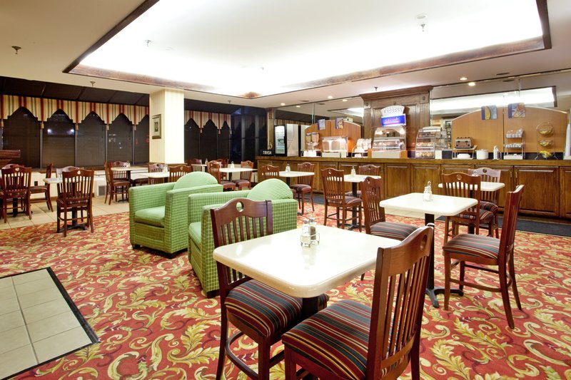 Holiday Inn Express & Suites SAVANNAH - MIDTOWN - Savannah, GA