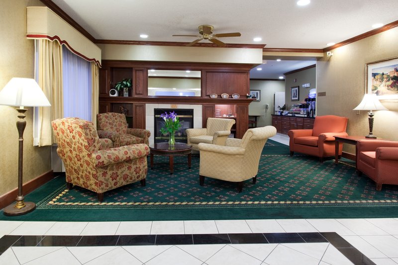 Holiday Inn Express GREELEY - Kersey, CO