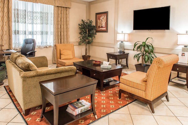 Quality Inn & Suites - Indiana, PA