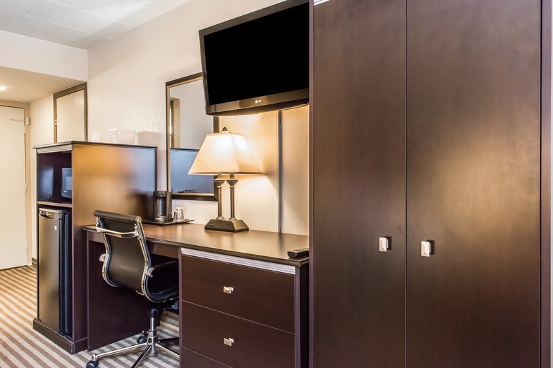 Quality Inn & Suites - Indiana, PA