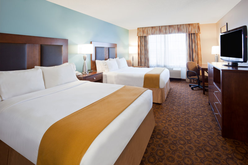 Holiday Inn Express & Suites ST. CLOUD - Sartell, MN