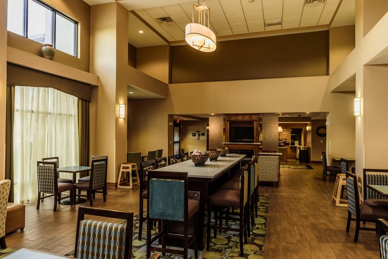 Hampton Inn - Jamestown, NY