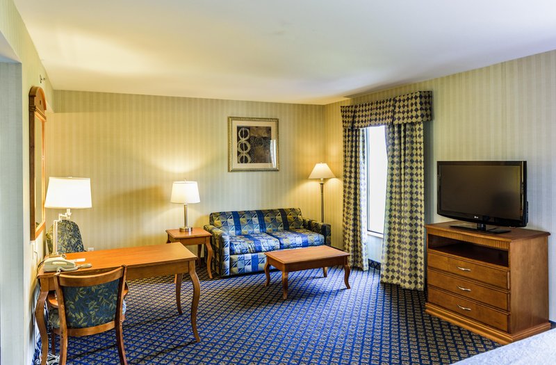 Hampton Inn - Jamestown, NY