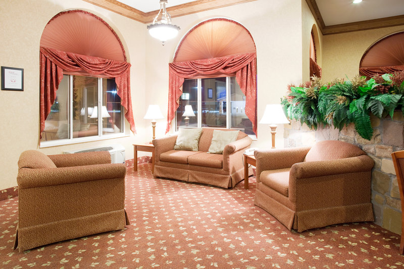 Holiday Inn Express - Alliance, NE