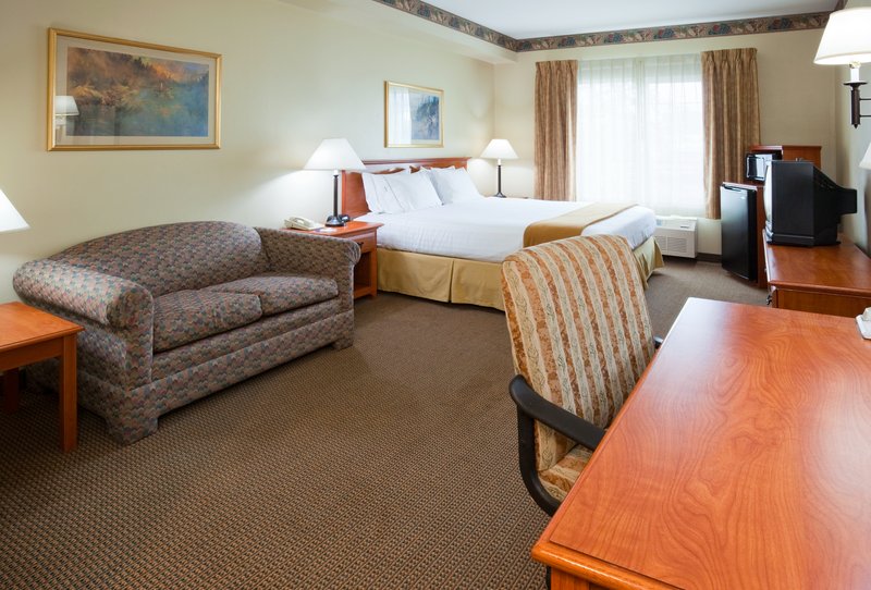 Holiday Inn Express ANCHORAGE - Whittier, AK