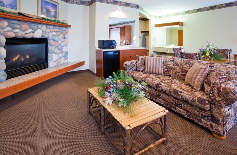 Holiday Inn Express ANCHORAGE - Whittier, AK