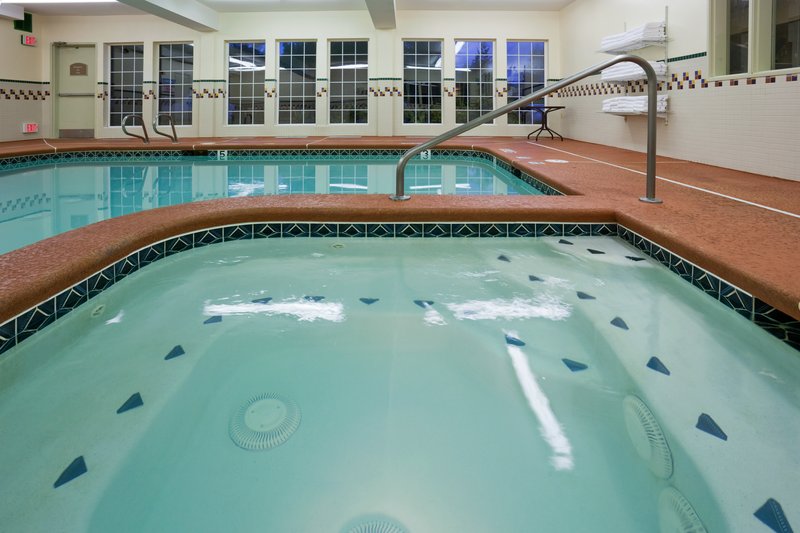 Holiday Inn Express ANCHORAGE - Whittier, AK