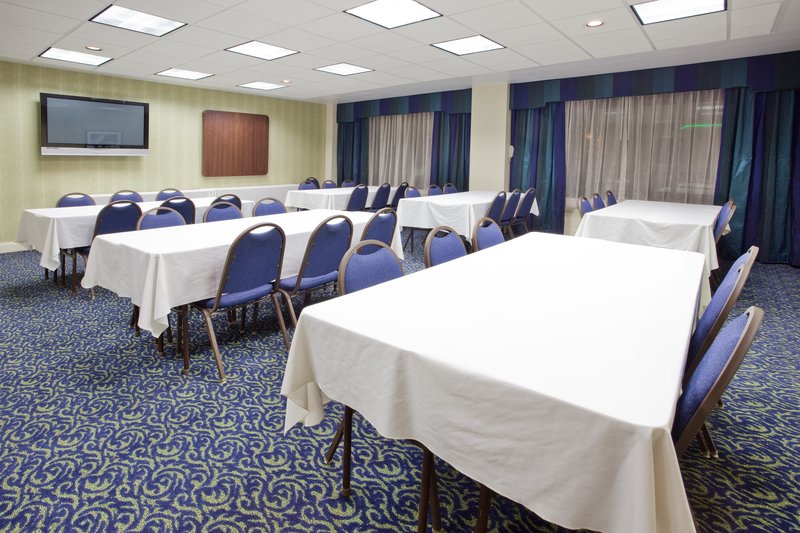 Holiday Inn Express ATLANTA-KENNESAW - Woodstock, GA
