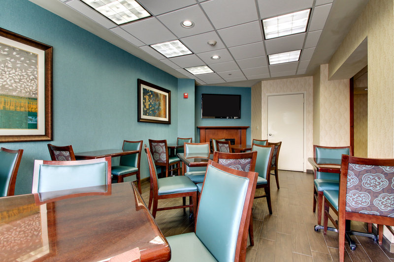 Holiday Inn Express ATLANTA-KENNESAW - Woodstock, GA