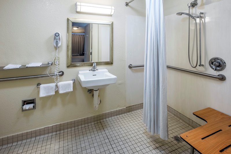 Red Roof Inn - Tampa, FL