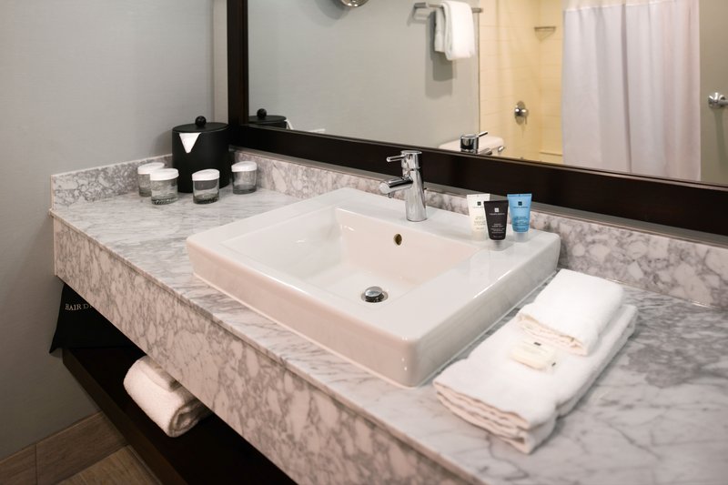 Crowne Plaza-Springfield - Mount Pulaski, IL