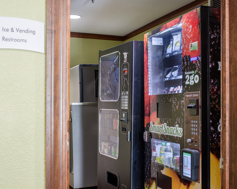 Quality Inn - Mission, KS