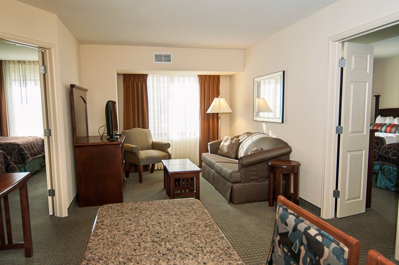 Staybridge Suites WICHITA - Wichita, KS