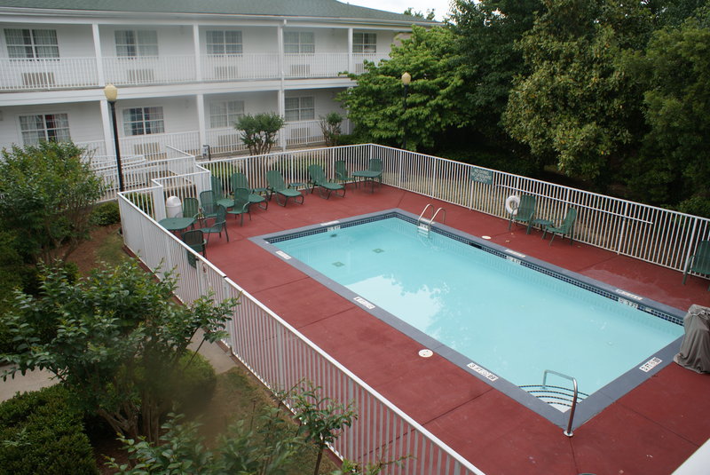 Holiday Inn Express FAYETTEVILLE - Fayetteville, GA