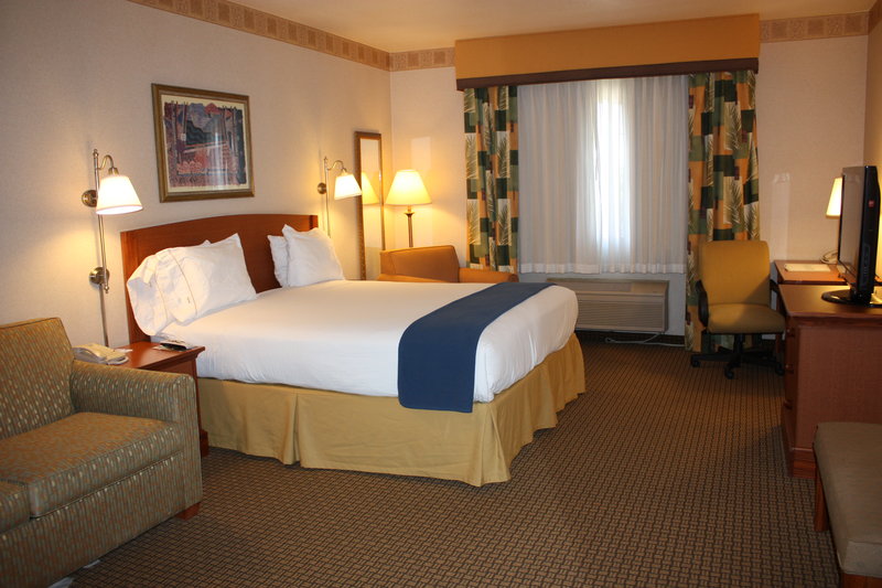 Holiday Inn Express MADERA-YOSEMITE PK AREA - Helm, CA