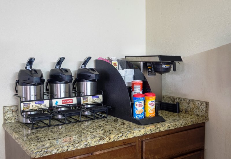 Red Roof Inn - Tampa, FL