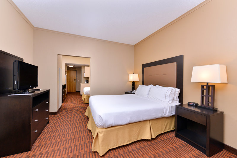 Holiday Inn Express BREEZEWOOD - Wood, PA