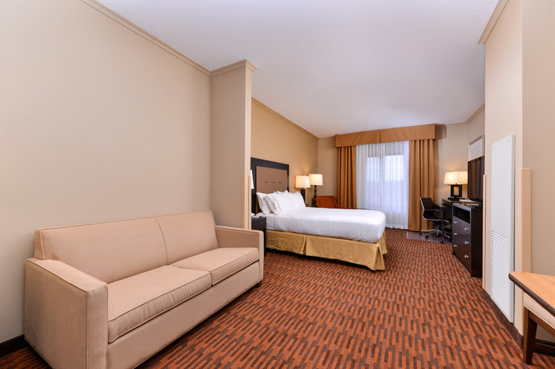 Holiday Inn Express BREEZEWOOD - Wood, PA