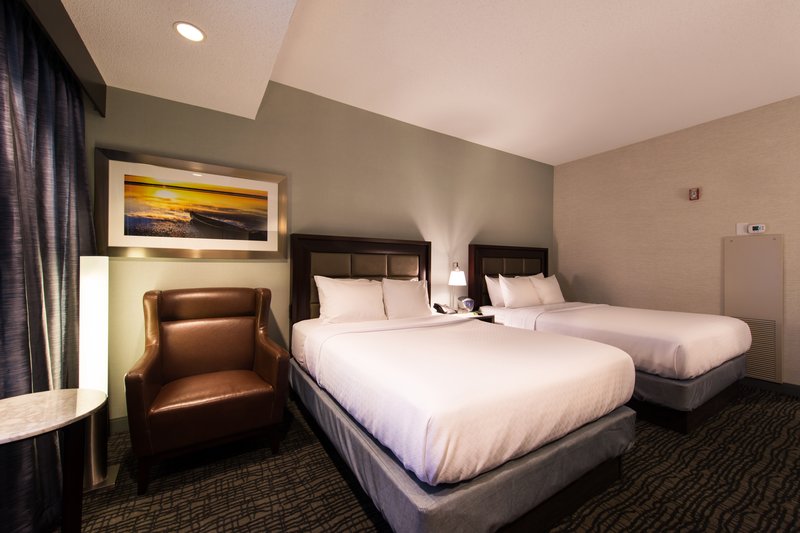 Crowne Plaza-Springfield - Mount Pulaski, IL