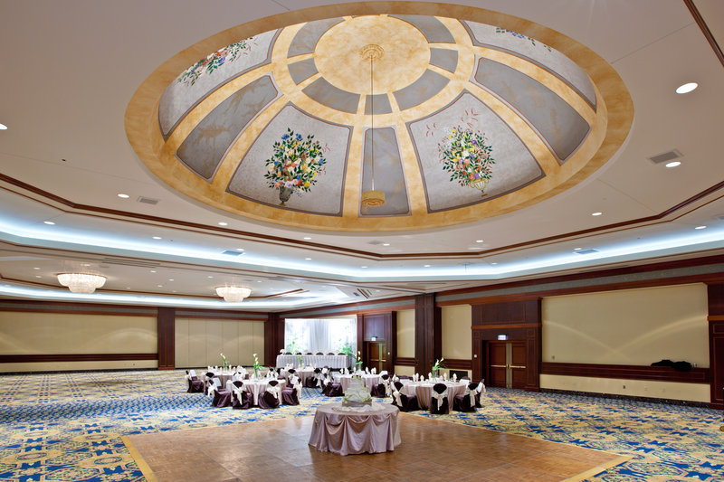 Crowne Plaza-Springfield - Mount Pulaski, IL